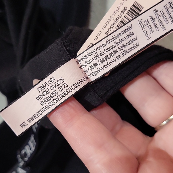 Victoria's Secret Bra - Picture 8 of 11